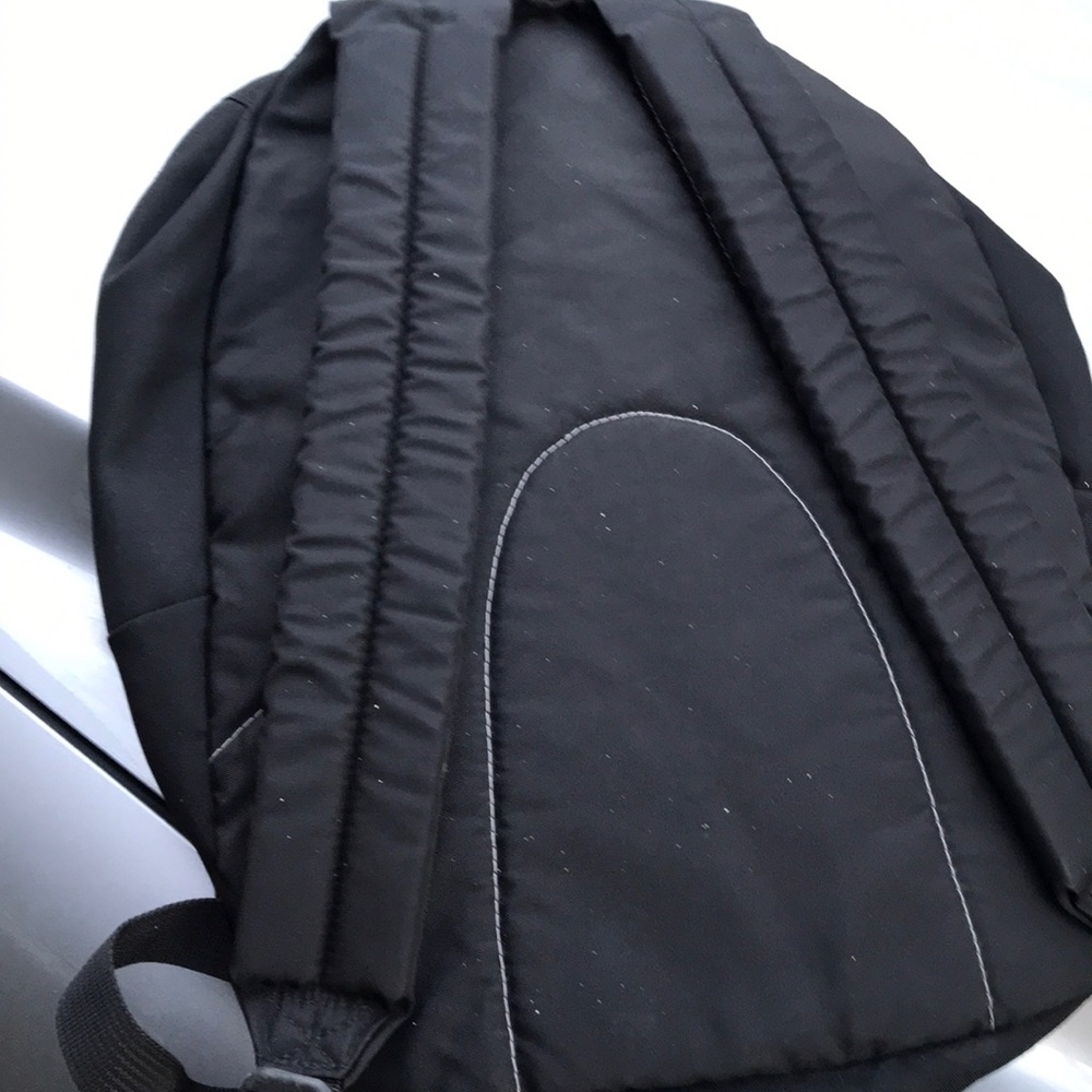 Backpack - Picture 4 of 4